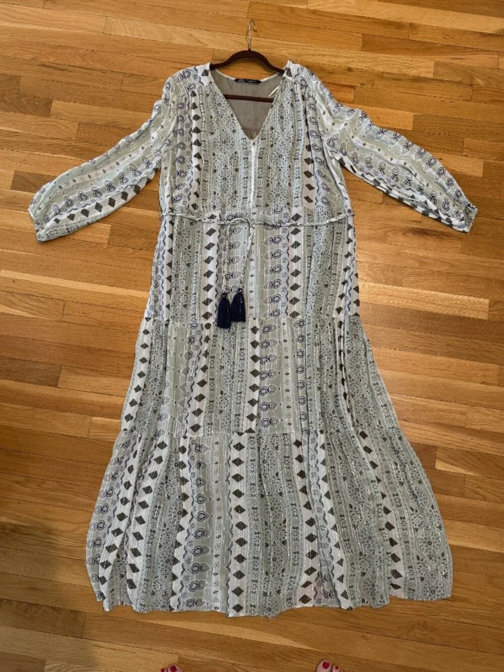 Zara Bohemian Maxi Dress – Flowing Boho Style with Belt - Picture 2 of 6